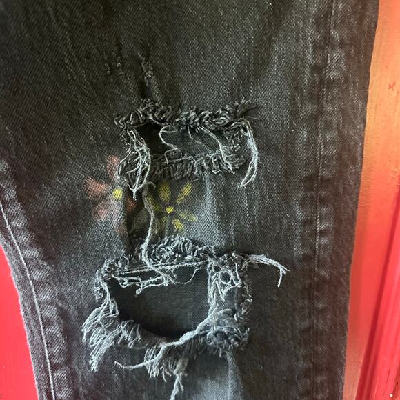 Free People Bren High Rise Cuffed Distressed Boyfriend Jeans 27 HAND PAINTED - Picture 11 of 16